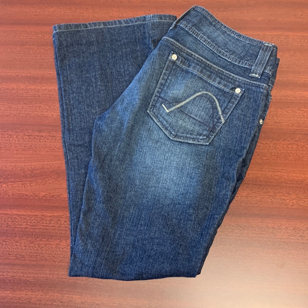 Guess Jeans